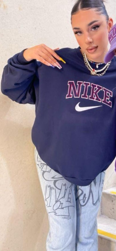 Vintage Nike Crew Neck Dark Purple