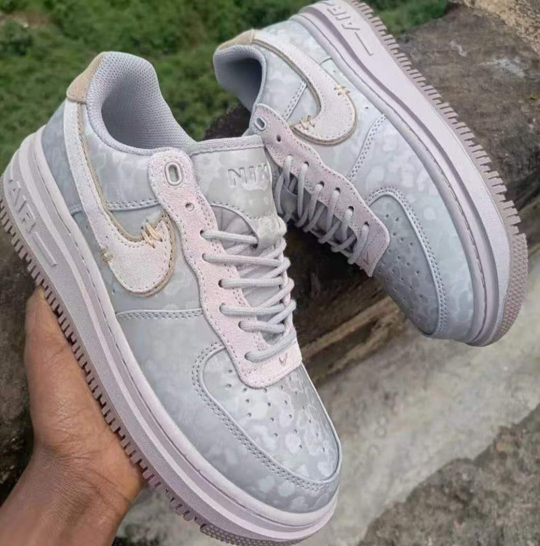 Nike Air lilac